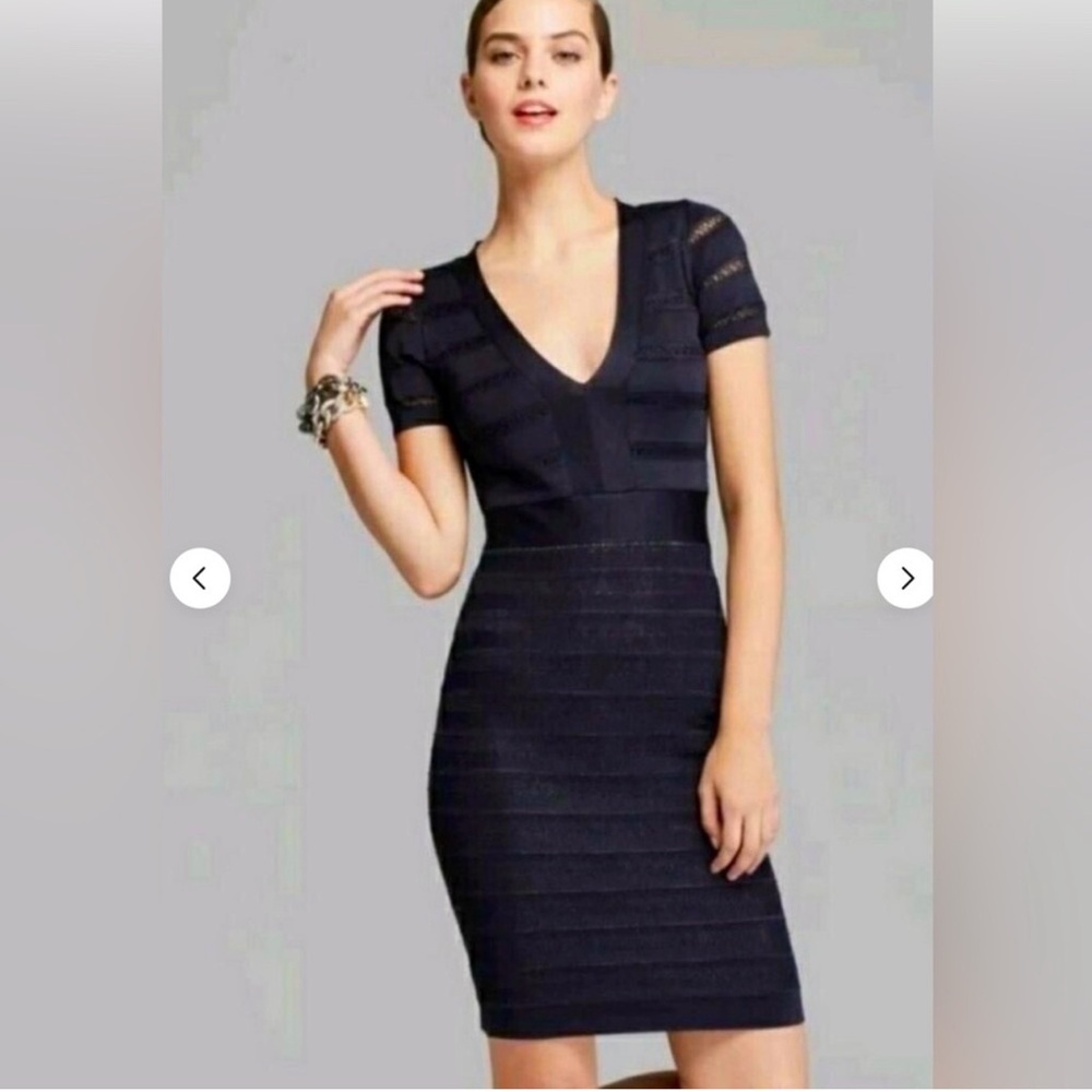 French Connection Women V Neck Short Sleeve Dress Navy Bodycon Size 6 Beautiful